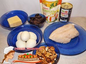 Салат с куриной грудкой и черносливом Карапуз рецепт