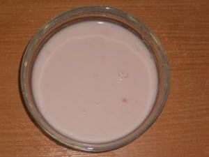 tort-jogurtovyj-s-fructami-04