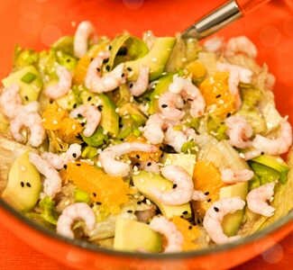 Салат с креветками и апельсинами рецепт с сухариками