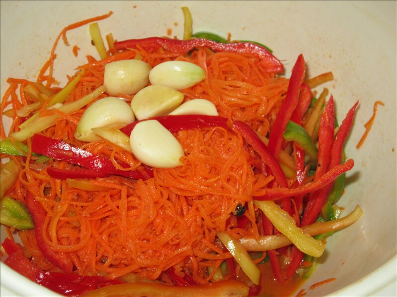 как приготовить корейскую морковку с болгарским перцем 