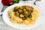 Спагетти с соусом из тунца и томатов рецепт с фото