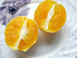 Десерт с апельсинами и киви